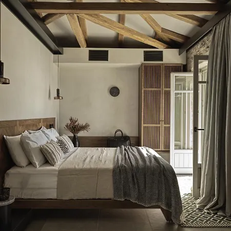 Peliva Nature & Suites Pinakátesz