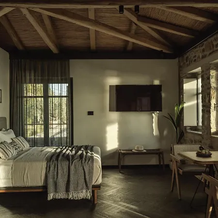 Peliva Nature & Suites Pinakátesz
